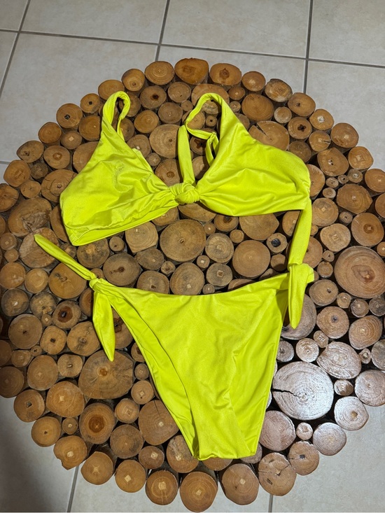 Victoria's Secret Other - Victoria's Secret Neon Yellow Knot Bikini Set